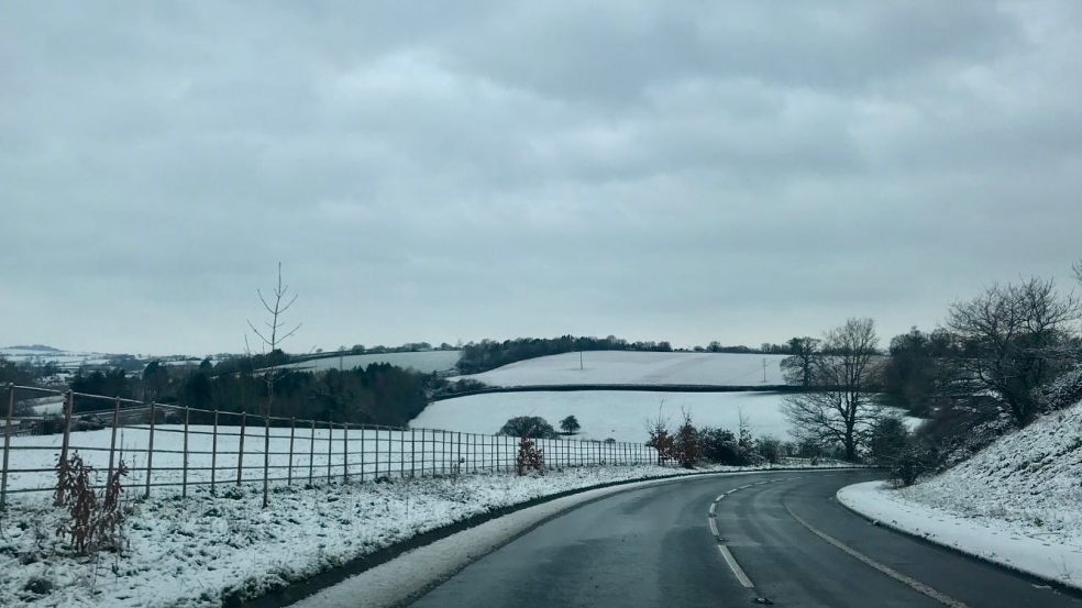 Snow warning on Devon roads