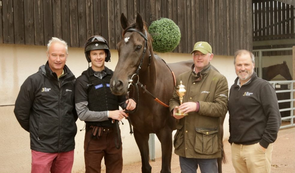 Exeter Racecourse clerk of the course Jason Loosemoore, jockey Brendan Powell, JPR One, trainer Joe Tizzard, Exeter Racecourse general manager Jack Parkinson. Photo: Exeter Racecourse.