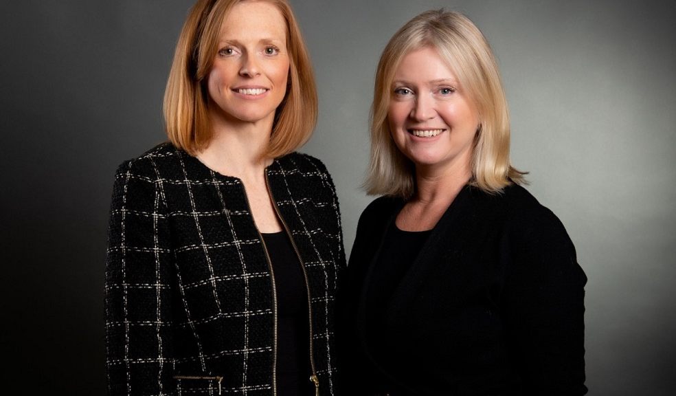 Co-founders of Children in the Middle®, barristers, Elizabeth McCallum and Sarah Evans.  