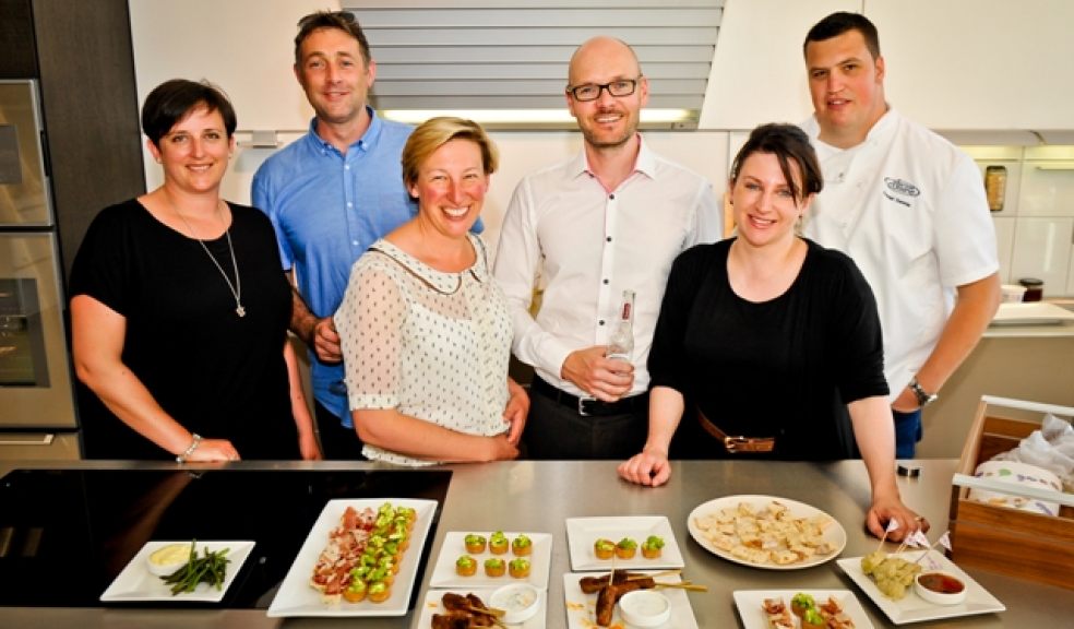 Emma Cunningham, Ross Pollard, Kirsty Curnow Bayley, Mark Newbery, Alex Newbery, Daniel Dennis