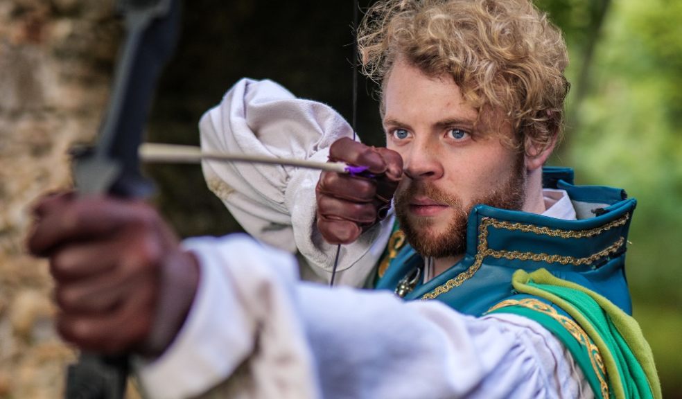 Matthew Heywood as Robin Hood