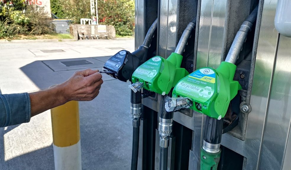 GripHero offers free hand-protection at the fuel pump in battle against Covid-19 GripHero offers free hand-protection at the fuel pump in battle against Covid-19