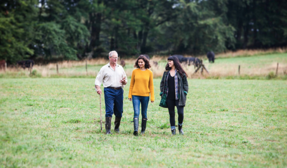 Richard Vines of Wild Beef with the Hemsley sisters, Jasmine and Melissa (left). Photo courtesy of Nick Hopper (Hemsley + Hemsley)