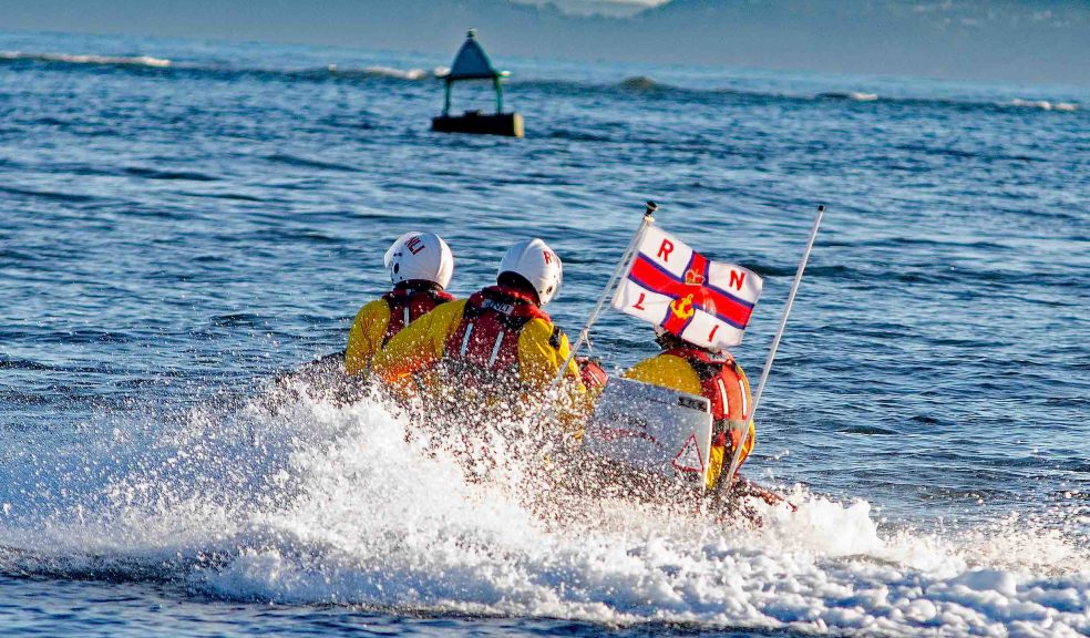 Exmouth RNLI Lifesavers speed to the rescue Credit : John Thorogood/RNLI
