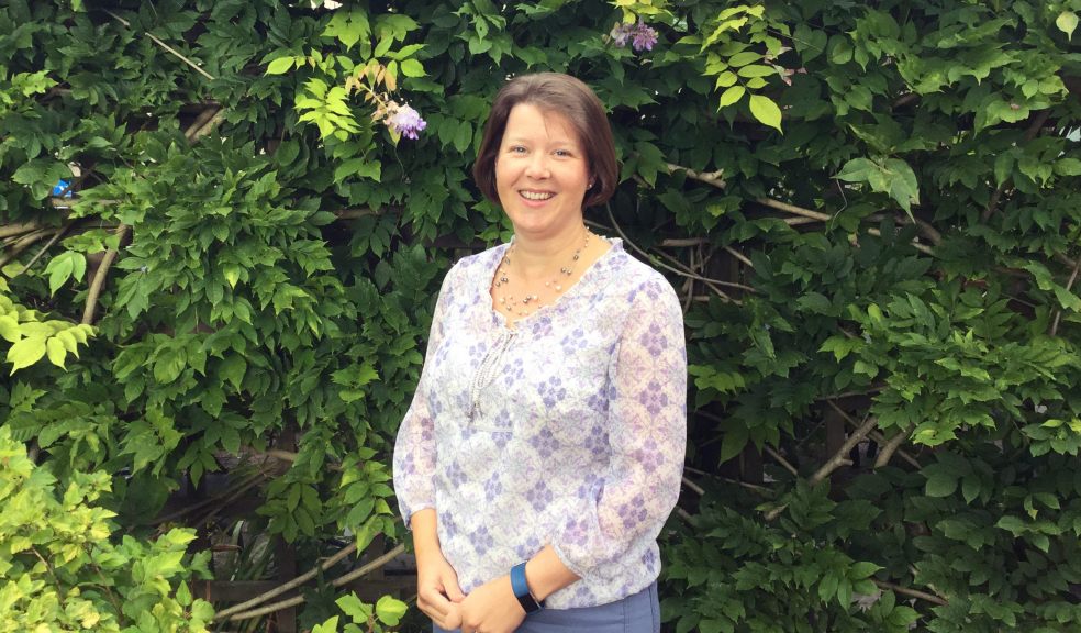 Judith volunteers at Hospiscare