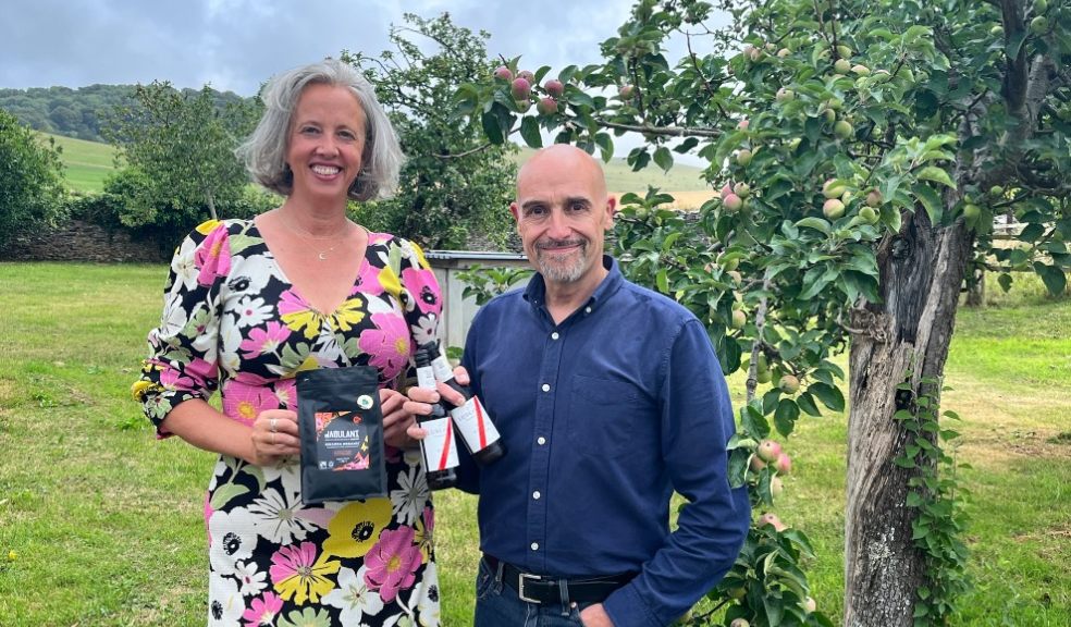Liz Orgill, marketing director at Owens Coffee with Paul Stevenson, Head of Marketing at Luscombe.j