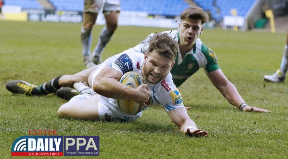 Dave Lewis of Exeter Chiefs goes over for a try.Photo: Phil Mingo/Pinnacle @ppauk