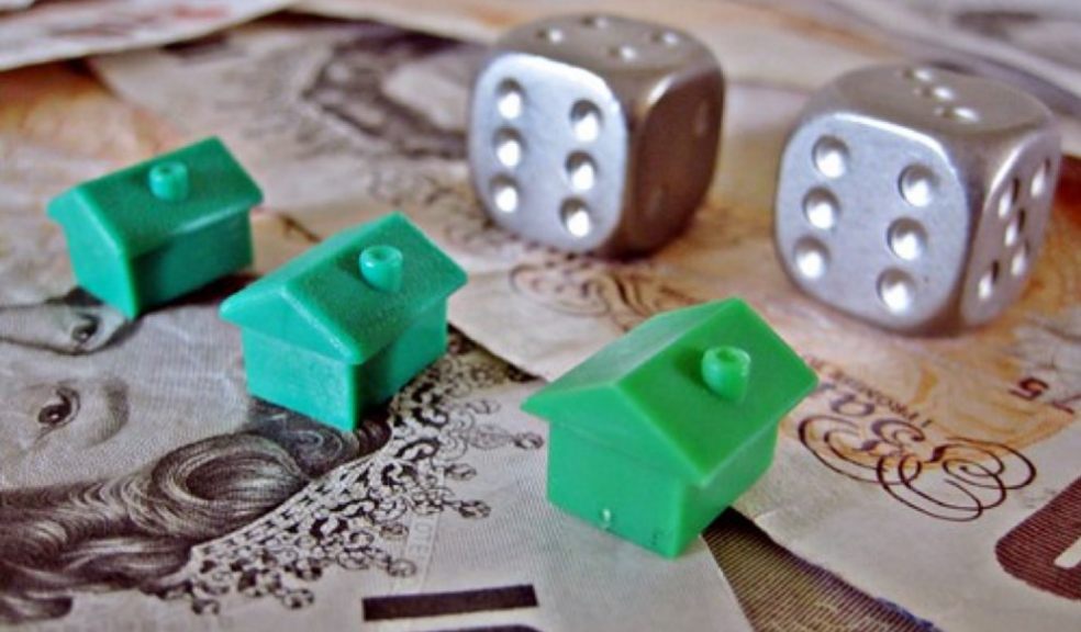 Housing Market Gamble (CC BY 2.0) by Images_of_Money