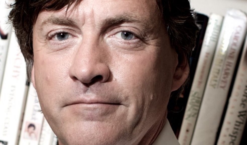 The Alzheimer’s Society’s Dementia Heroes Awards 2021 will be hosted by TV presenter, writer and journalist Richard Madeley in May.