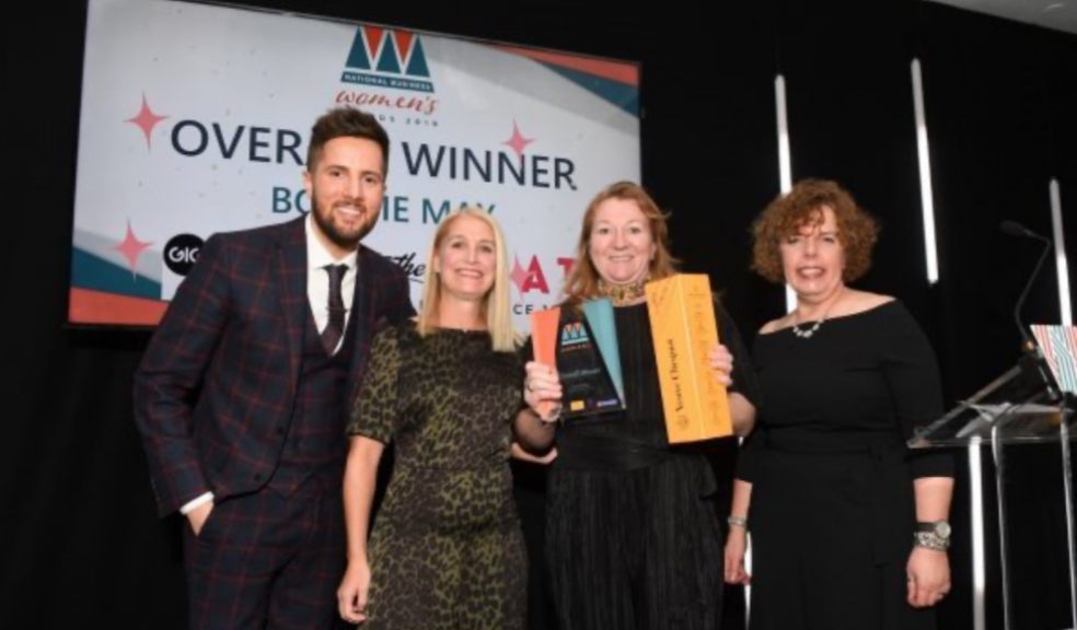 L-R: Jonny Nelson (MC), Claire Webber (Liebherr GB) Bonnie May, Global Infusion Group (Overall Winner 2019), Sara Searle (Liebherr GB)