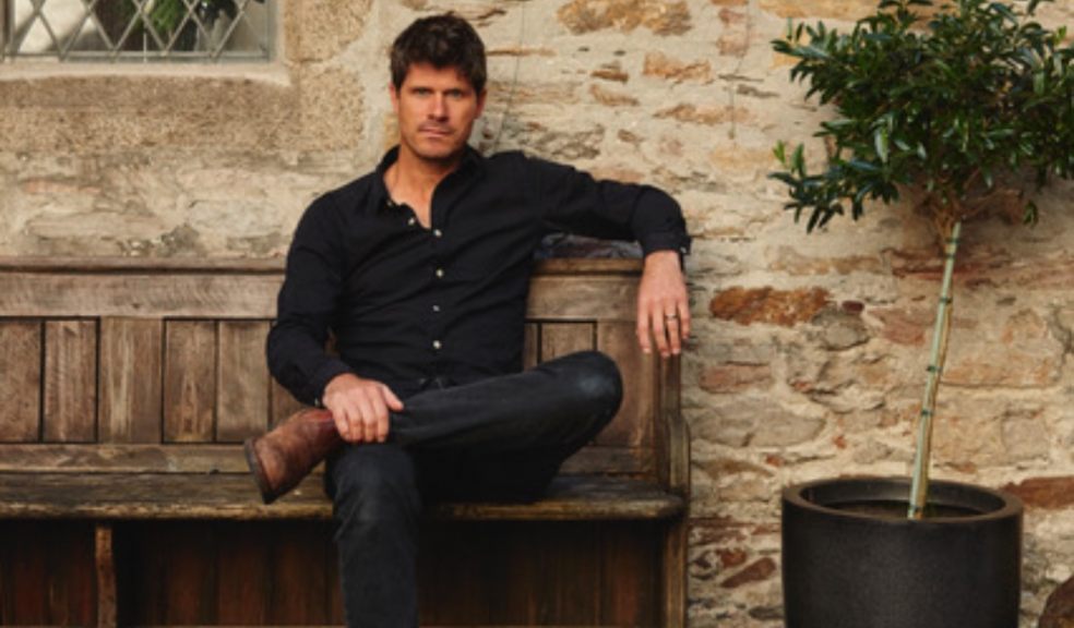 Seth Lakeman. Photo (c) Tom Griffiths
