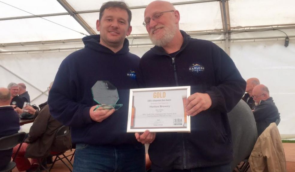 Dan Taylor, Director and Richard Mayne, Head Brewer with their SIBA award