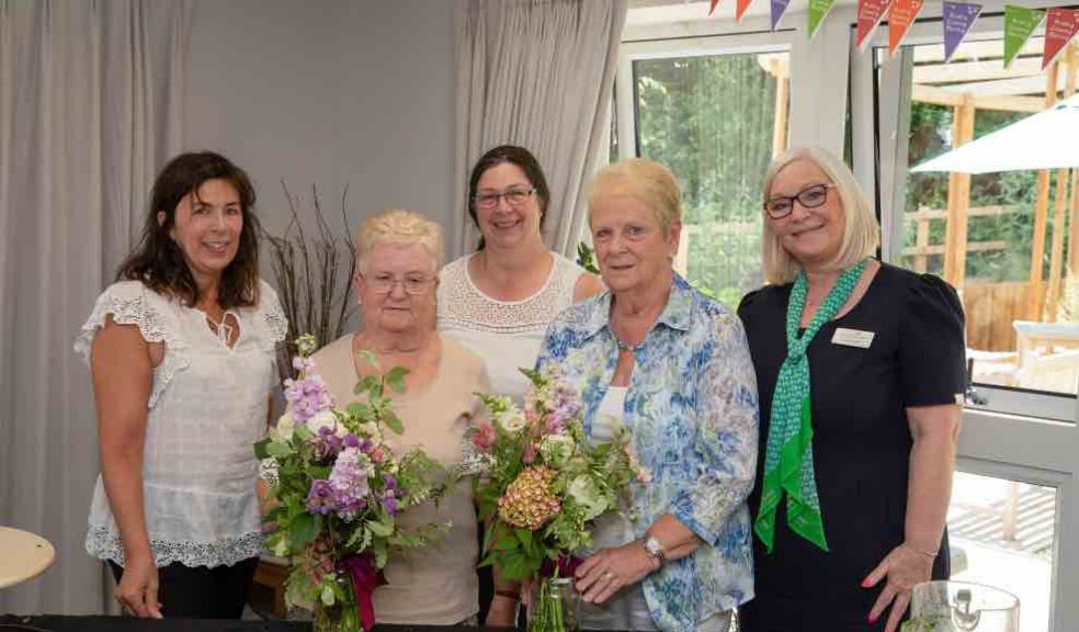 Susan Shaw, Frances Robertson, Jaqui Hayward, British Academy of Floral Art. Lesley Richardson, Yvonne Sene