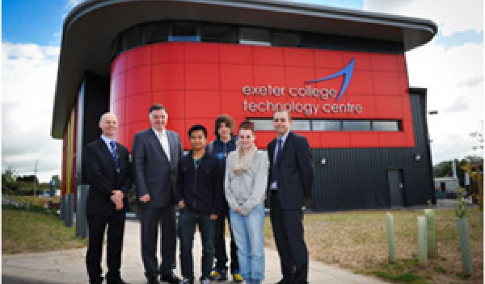 Exeter College is tops for Technology | The Exeter Daily