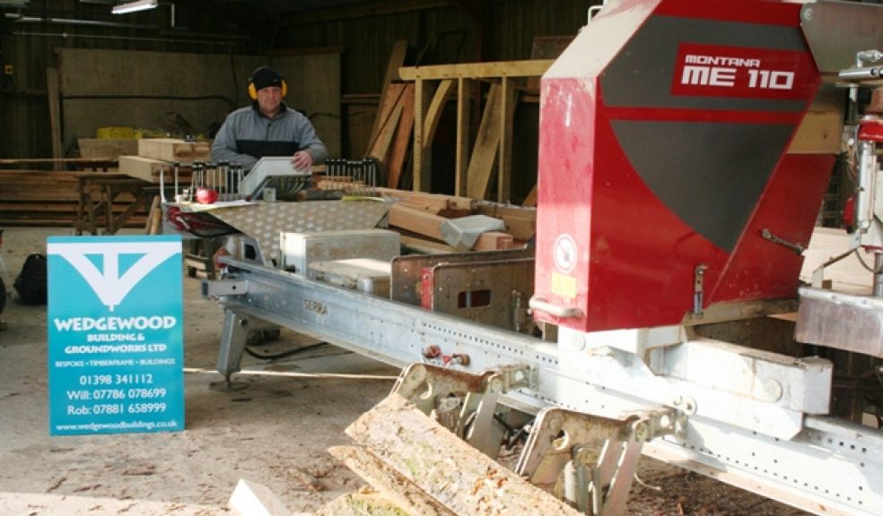 Steve, Saw Operator, using the new Serra Montana sawmill