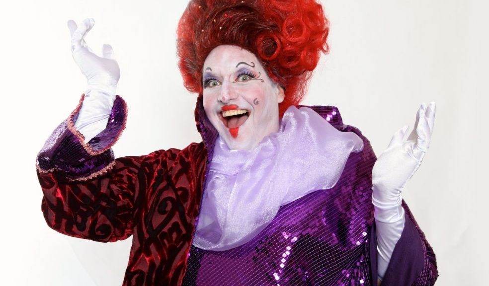 Back by popular demand: Daniel Page as Ugly Sister Vile-lette