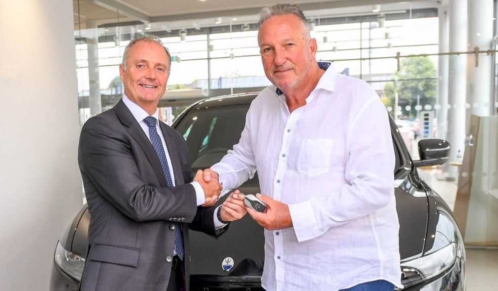 Paul Hendy and Sir Ian Botham
