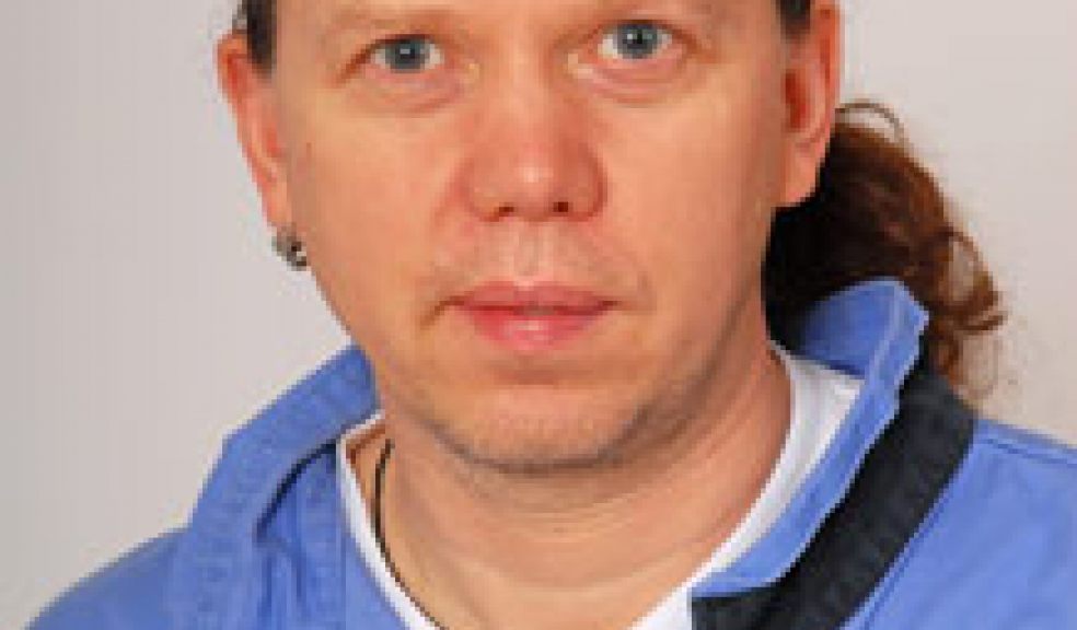 Professo Andrew Randall