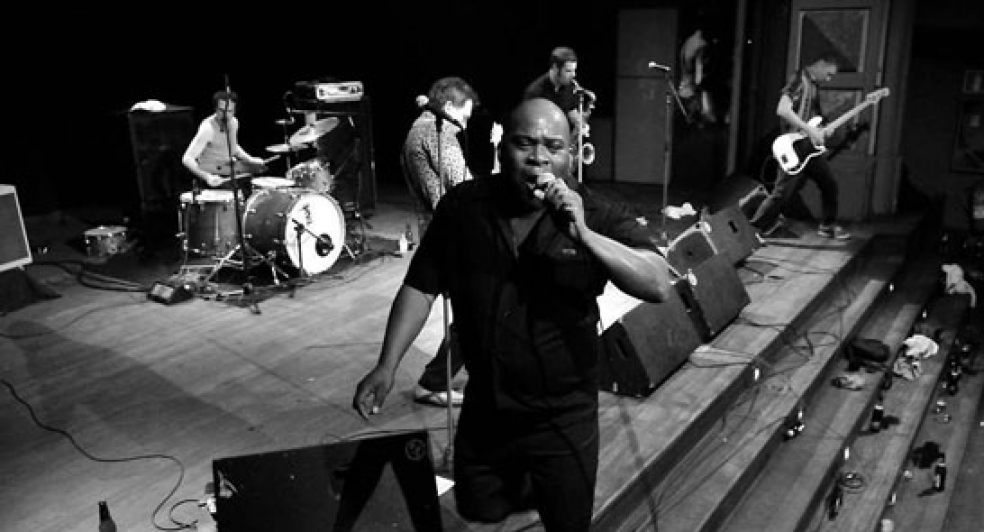 Barrence Whitfield & The Savages