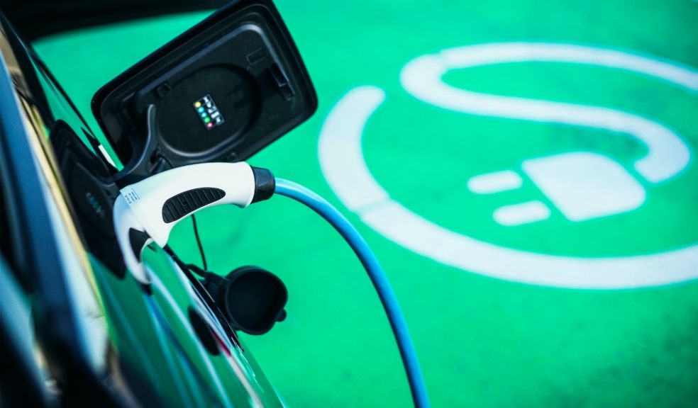 Record uptake in electric car grants 
