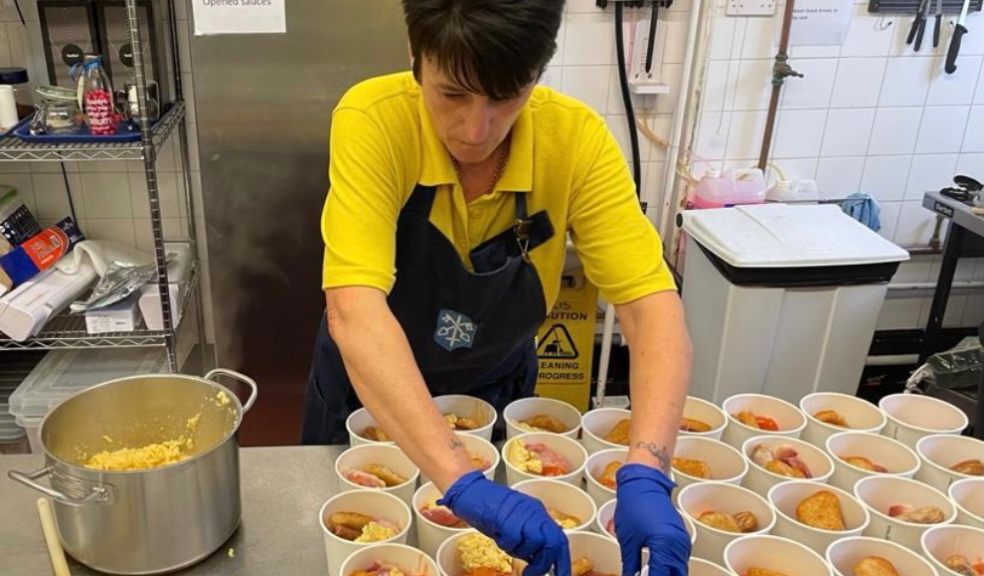 Exeter Cathedral School cooks for the community