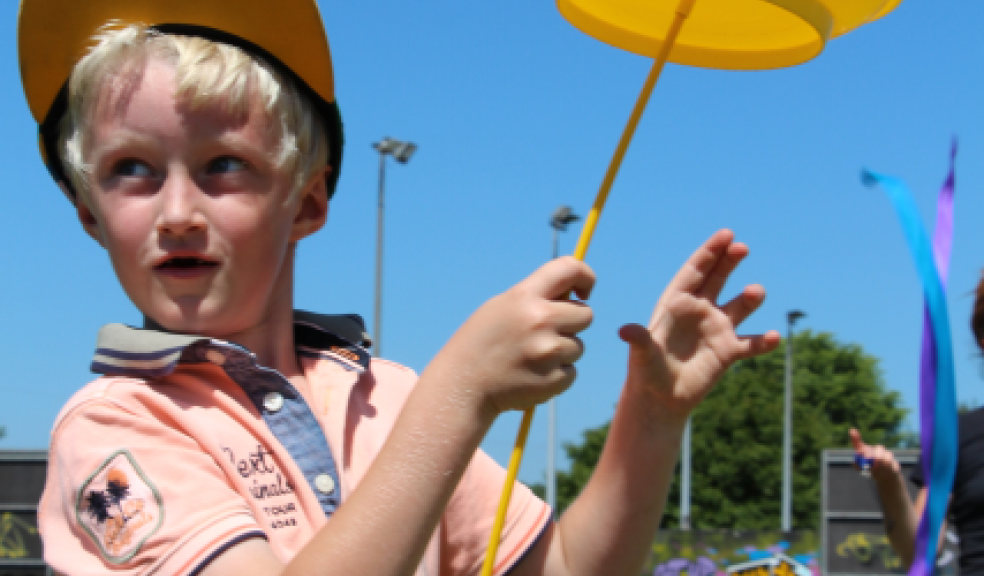 Thomas Martin trying his hand at plate spinning at last year’s festival