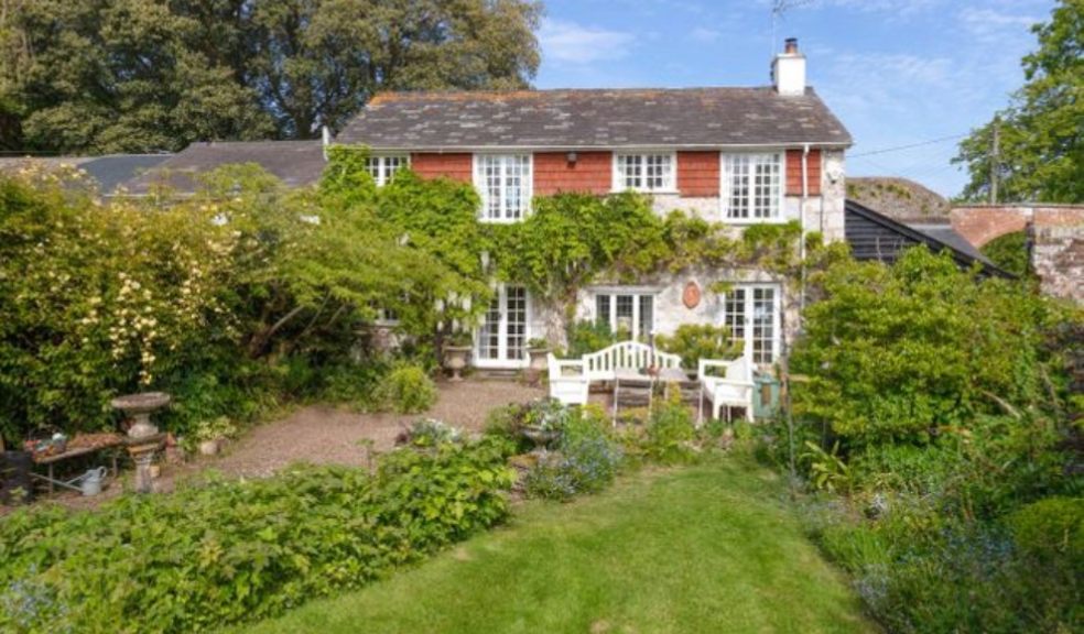 5 bed semi-detached house for sale in Topsham Zoopla