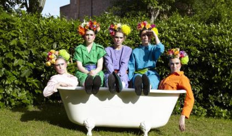 Figs in Wigs: Show Off at Exeter's Bike Shed Theatre
