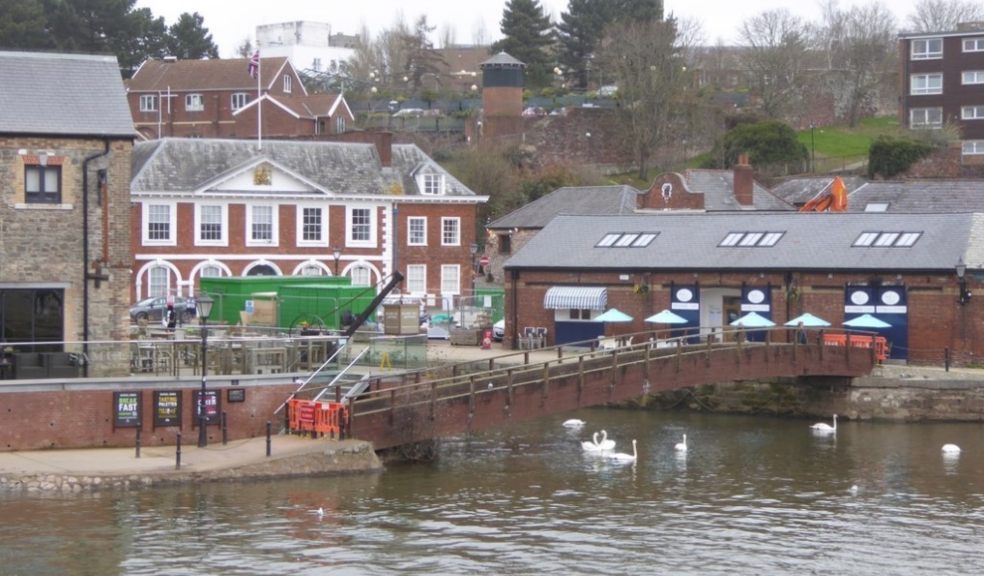 The old Mallison Bridge, before it was removed (Image: Geograph / David Smith).