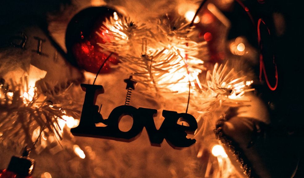 hare the love this Christmas, but make sure to include yourself. Image: "Love" (CC BY-ND 2.0) by ScottMPhotos1