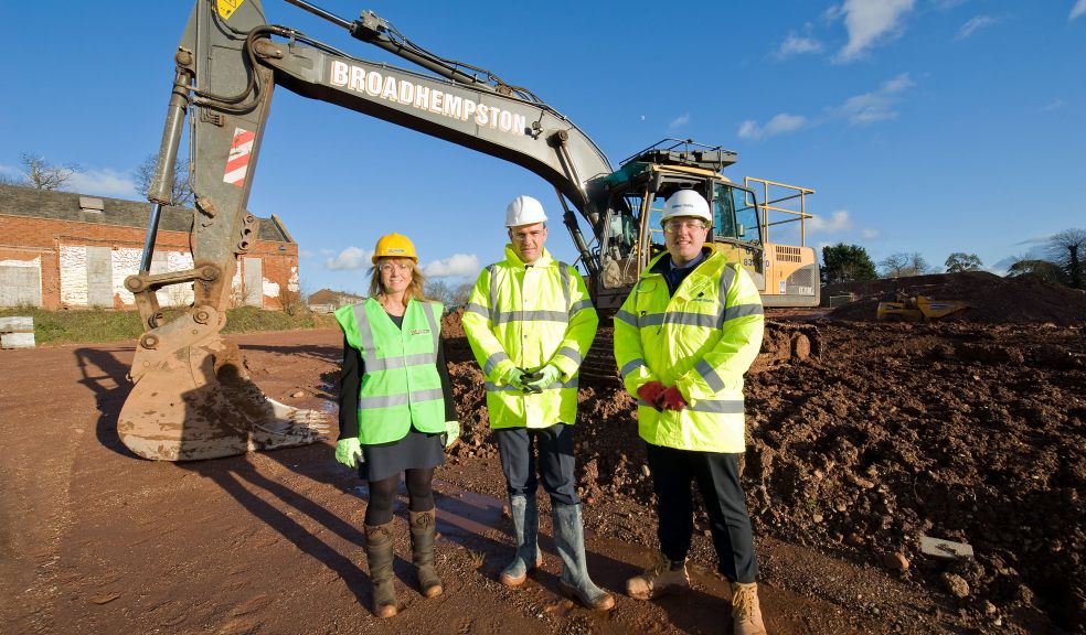 (l–r) Millbrook Village Sales Manager Melanye Luscombe, Renaissance Villages Managing Director Iwan Jones, Balfour Beatty Project Manager Wayne Scannell.