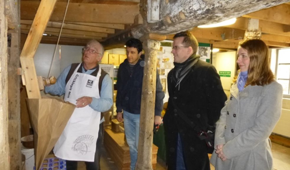 Milling at Cricklepit Mill