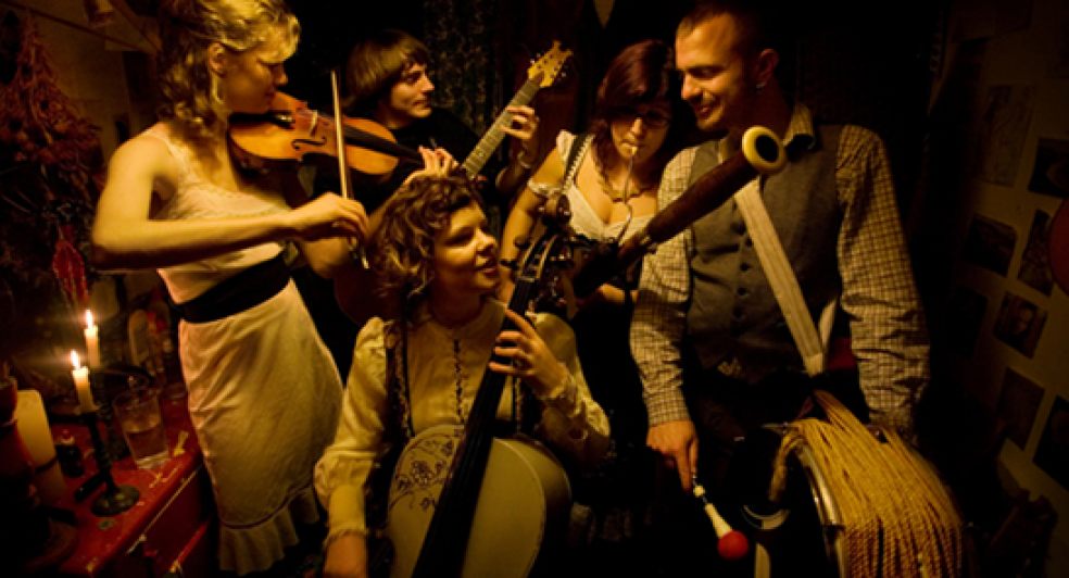 Moulettes are at Exeter Phoenix on Sunday