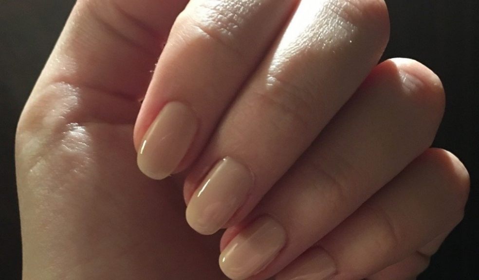 How to Keep Your Nails Healthy