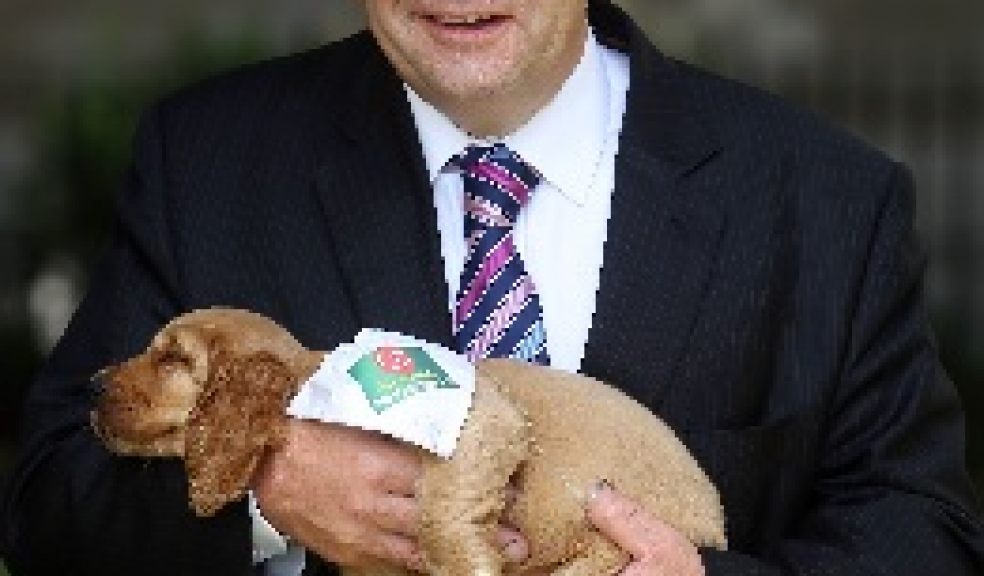 Neil Parish MP Kennel Club microchipping