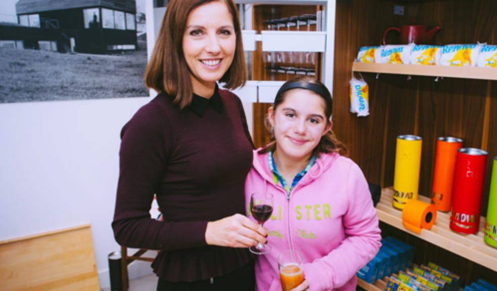 Suzanne and Lucinda Stuart-Banks