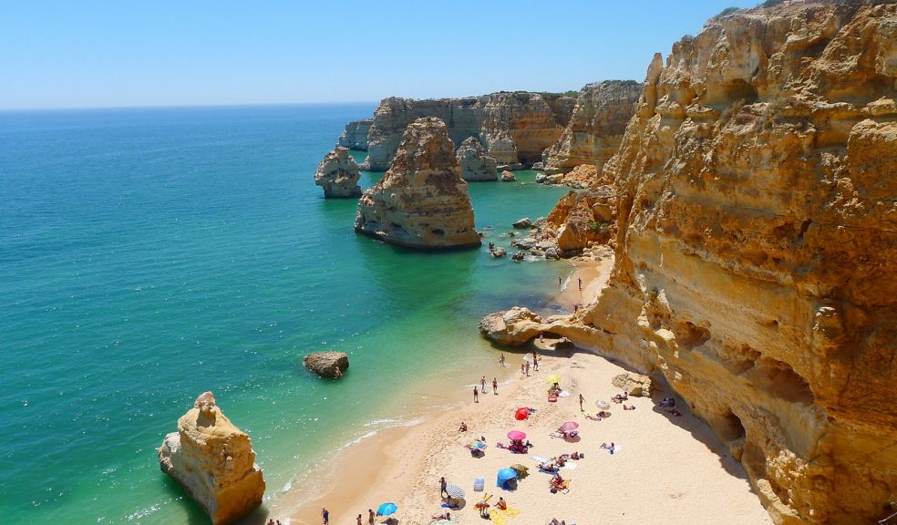 Praia Da Marinha