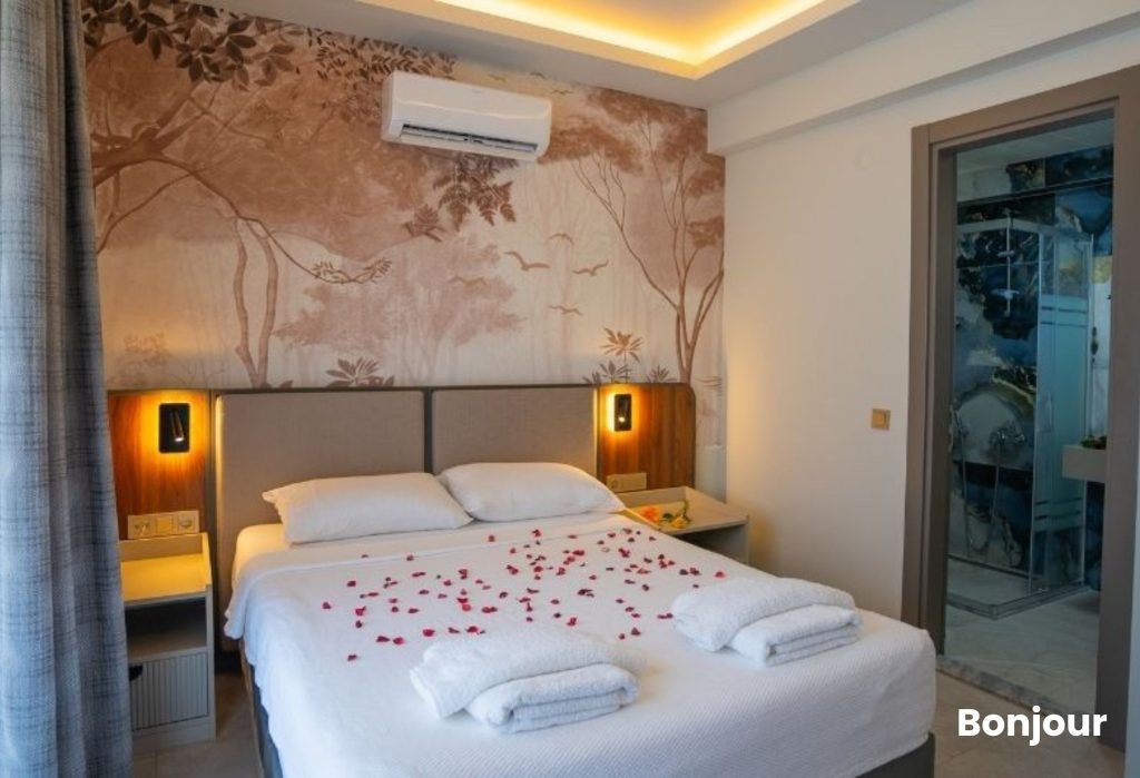 double bedroom hotel ida and bonjour Icmeler