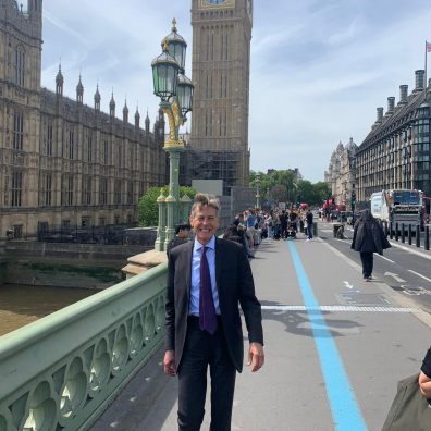 Exeter MP Ben Bradshaw walks a Mile with a Smile to raise awareness of Devon's unpaid carers 