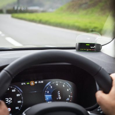 Lightfoot device on dash