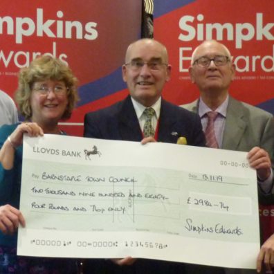 Picture shows (left to right): l-r) James Welton, Partner at Simpkins Edwards; Geoff Goldsworthy of Age Concern; Jan Marshall of See Hear Centre; Mayor of Barnstaple Cllr Alan Rennles; Colin Brown of See Hear Centre; Louise Lecky-Thompson, Civic and Ceremonial Manager for the Mayor’s office; Jilly Watson, Partner at Simpkins Edwards.