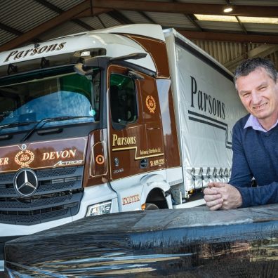 Parsons Nationwide Distribution chooses Mercedes-Benz rigids from City West 